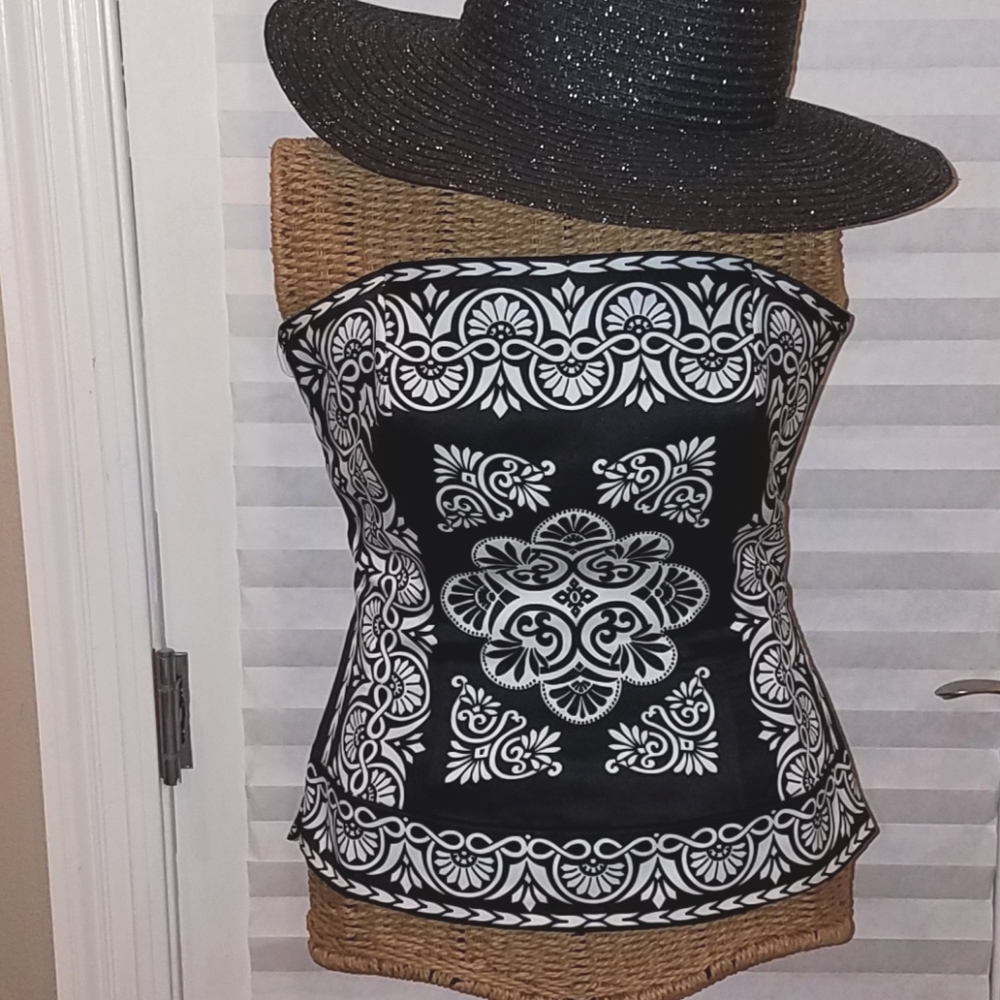 WHBM Black and White Bustier Size 2